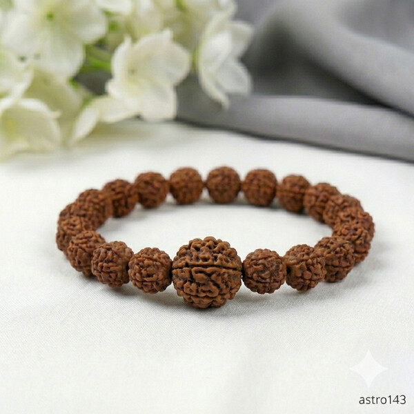 9 Mukhi Rudraksh Bracelet